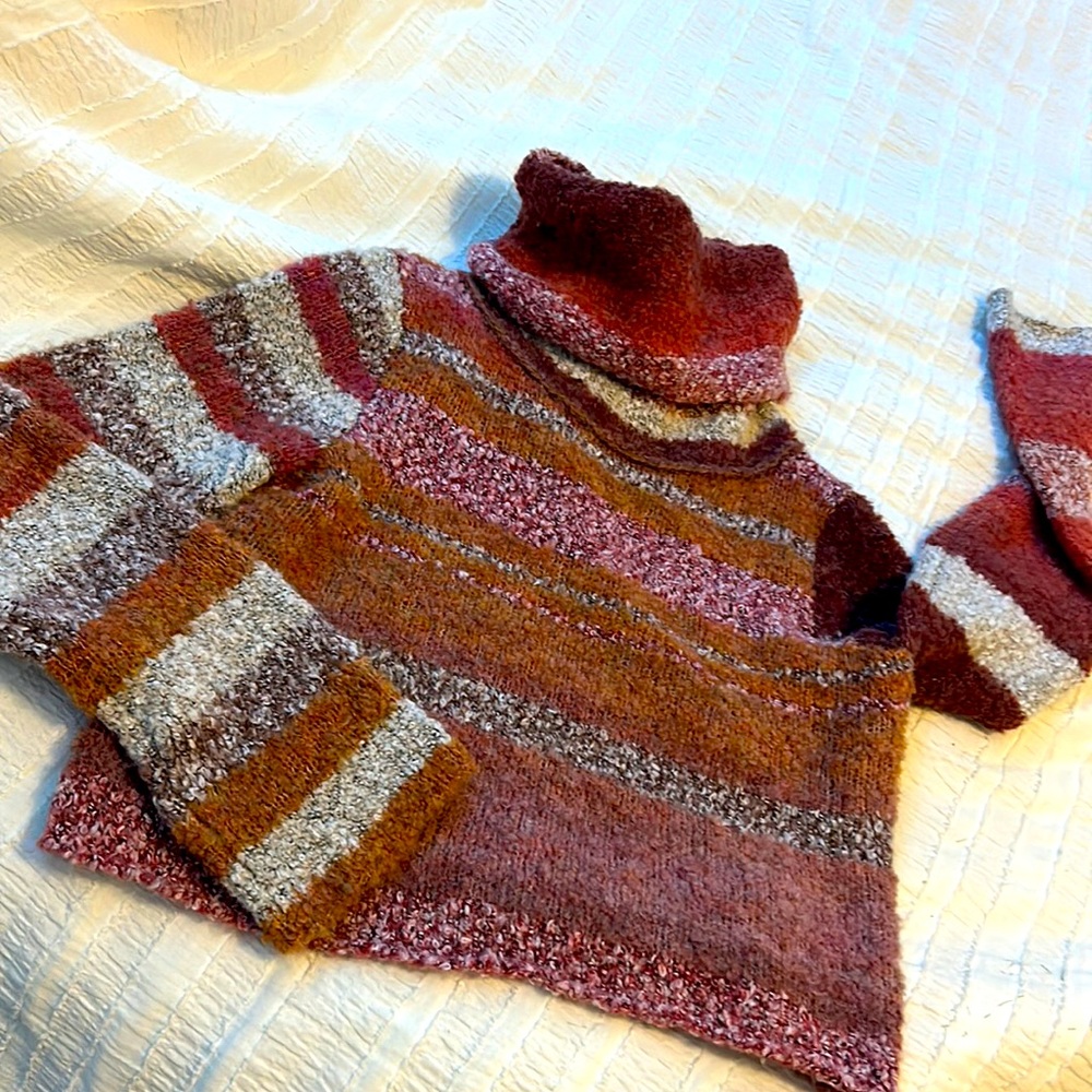 Free people sweater